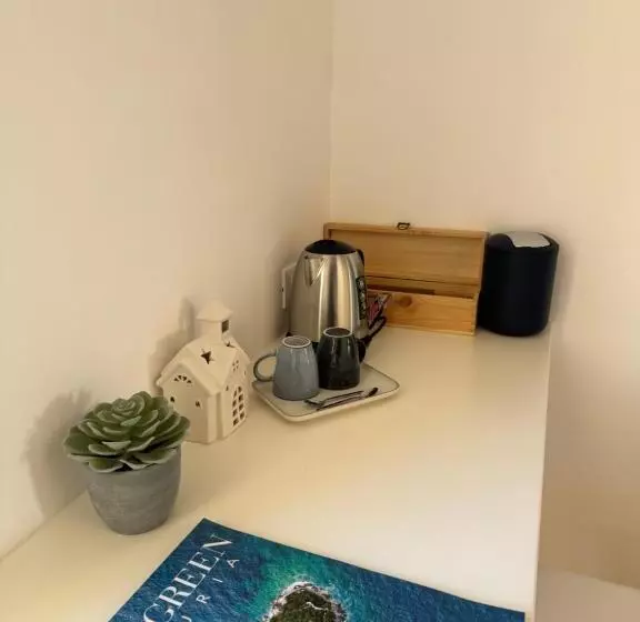 ペンション Titti Guest House