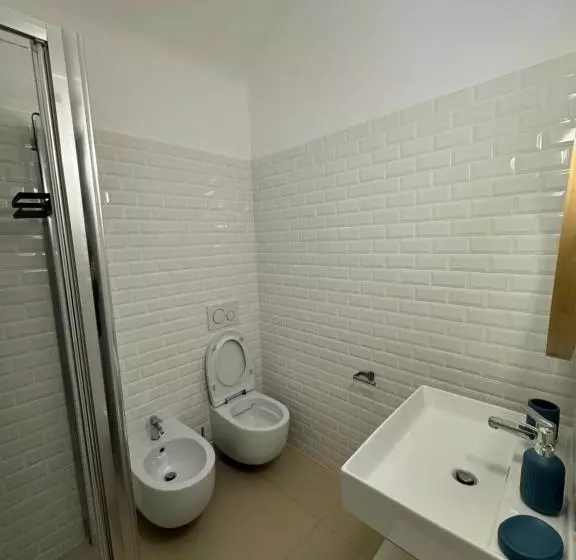 ペンション Titti Guest House