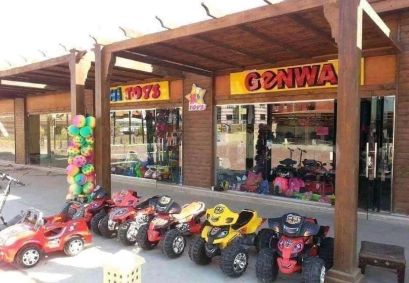 Porto South Beach Sokhna Families