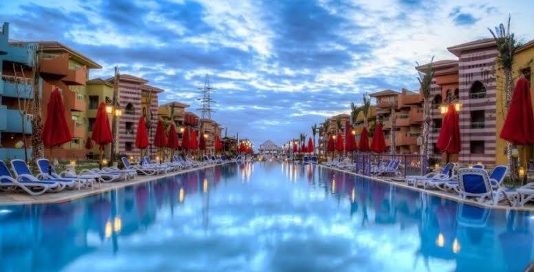 Porto South Beach Sokhna Families