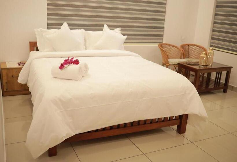 Resort Humblebee Retreat Tattekkad