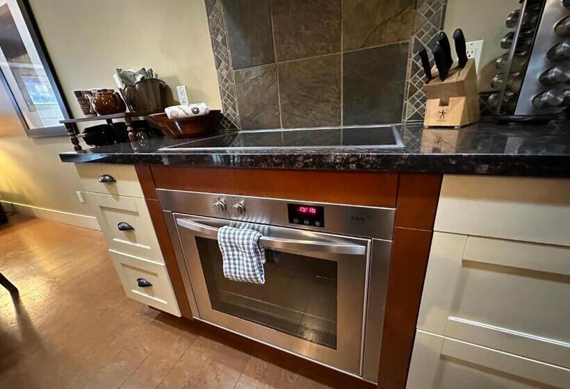 Solara Mountain Retreat Pool Hot Tub Spa Gym