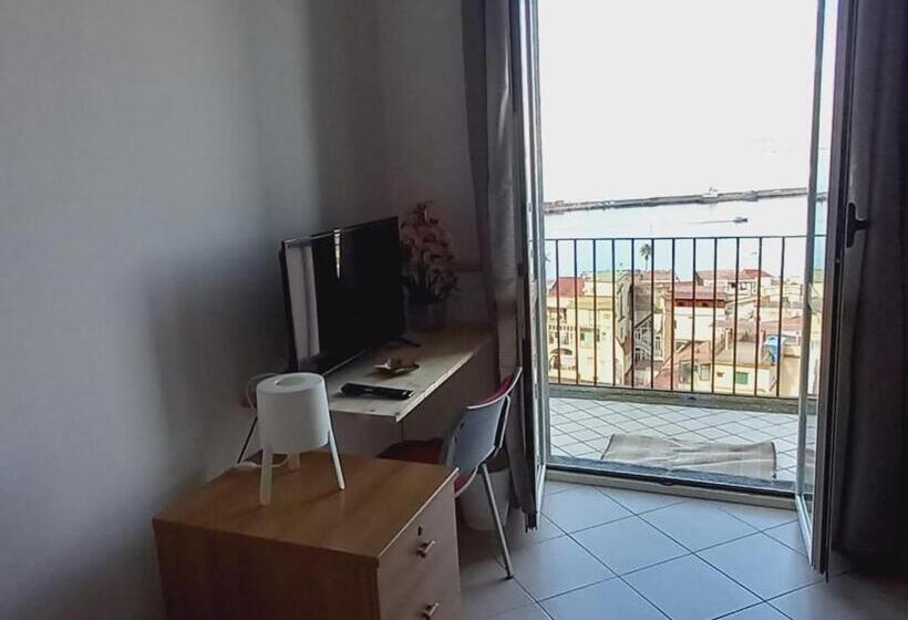 هاستل Sunset Shores Oasis Gulfview, Strategic For Sorrento, Pompeii, Capri, And On The Road To Amalfi An