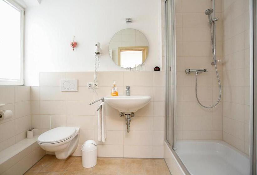 פנסיון Stadtblick Friedberg