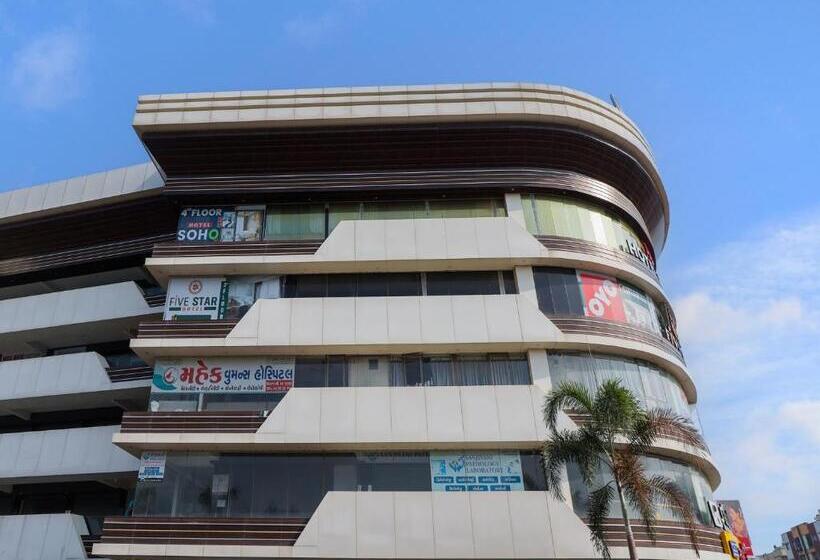 Collection O Hotel Soho