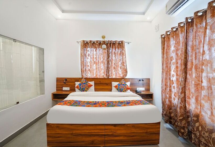 Hotel Montreal By Madhuban Inn