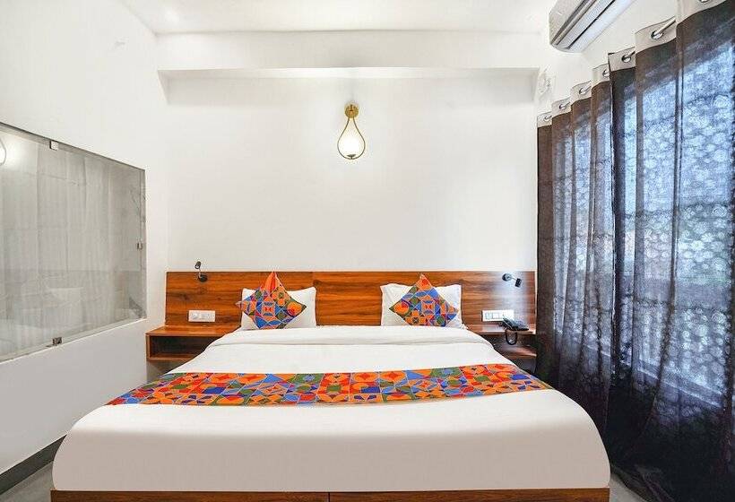 Hotel Montreal By Madhuban Inn