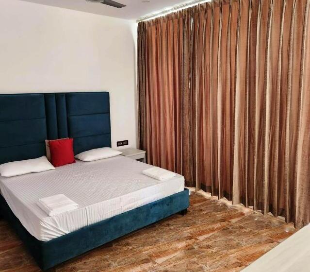 בית מלון כפרי 36 Yard Beach Cottages