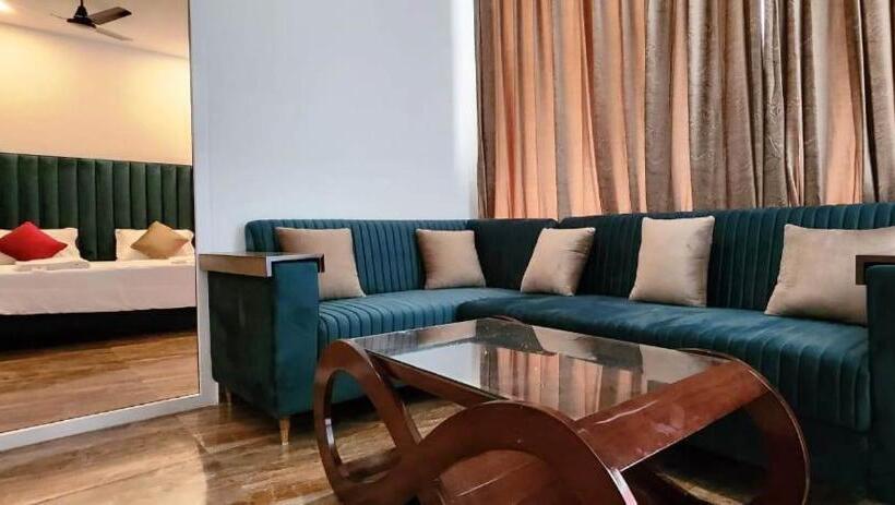 בית מלון כפרי 36 Yard Beach Cottages