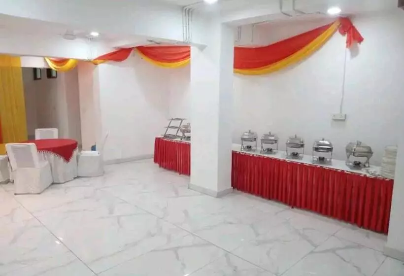 ホテル Boutique Corporate Noida Sec 70