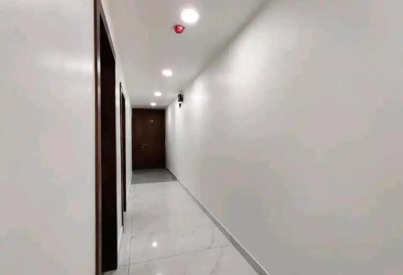 ホテル Boutique Corporate Noida Sec 70