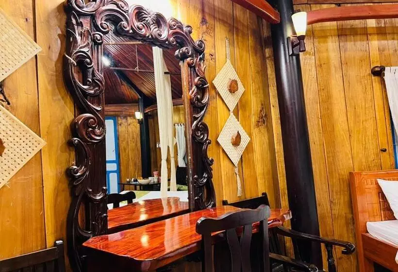 هتل Garden House Tí Nị