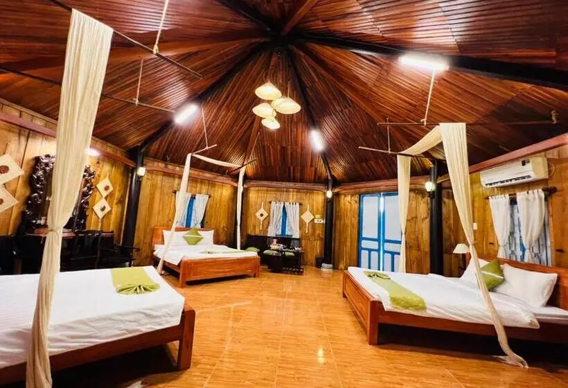 هتل Garden House Tí Nị