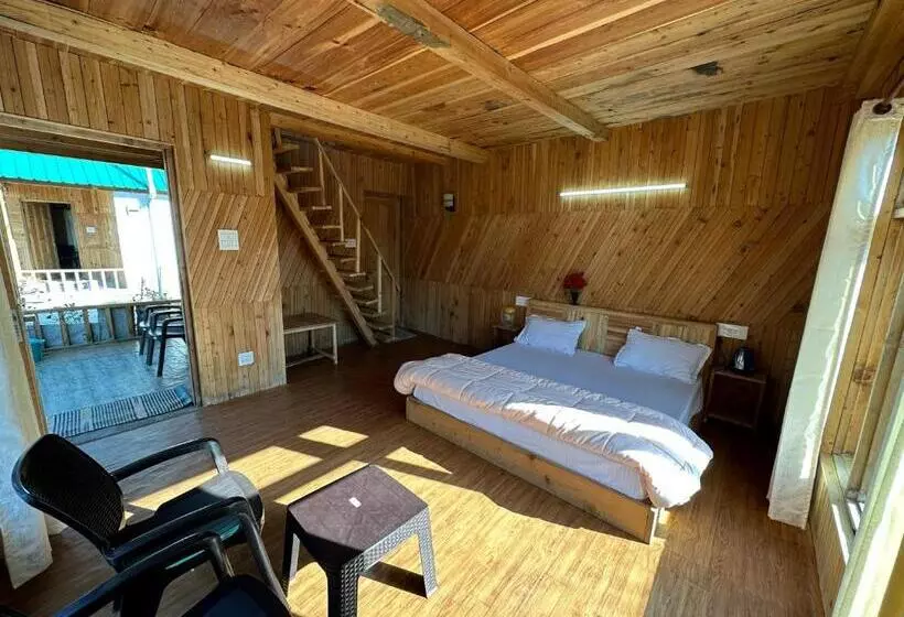 ホテル Himalayan Mountain View Cottage Deohari