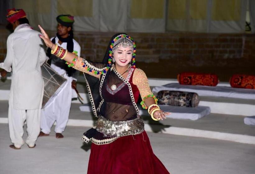 בית מלון כפרי Malra Heritage Camp