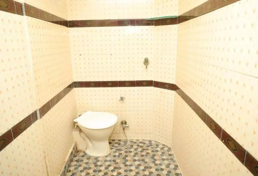 Hotel Nirankar Palace
