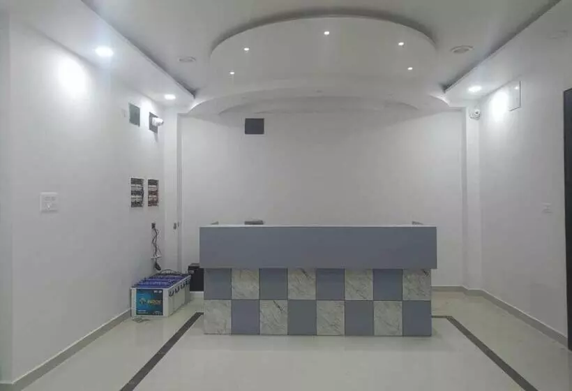 Hotelli Oyo Flagship Vindh Plaza