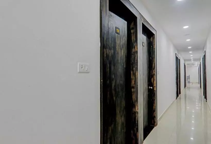 Hotelli Oyo Flagship Vindh Plaza