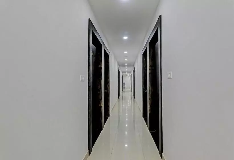 Hotelli Oyo Flagship Vindh Plaza