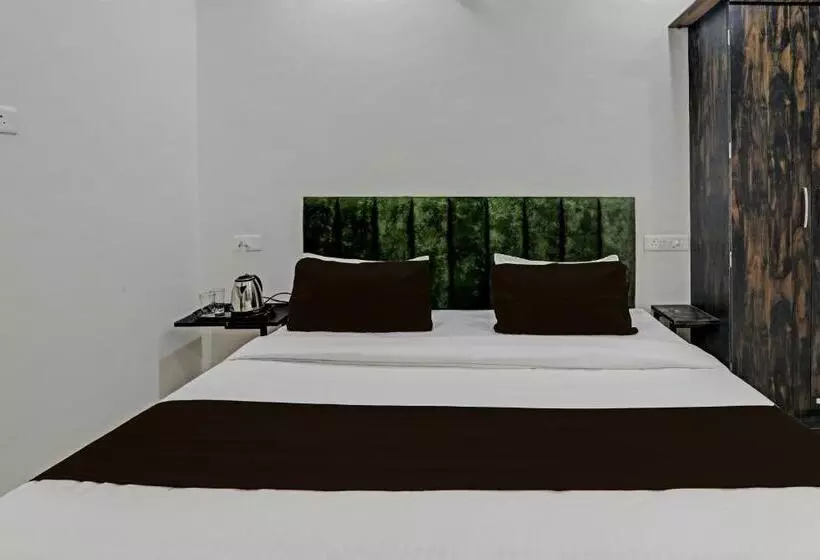 Hotelli Oyo Flagship Vindh Plaza