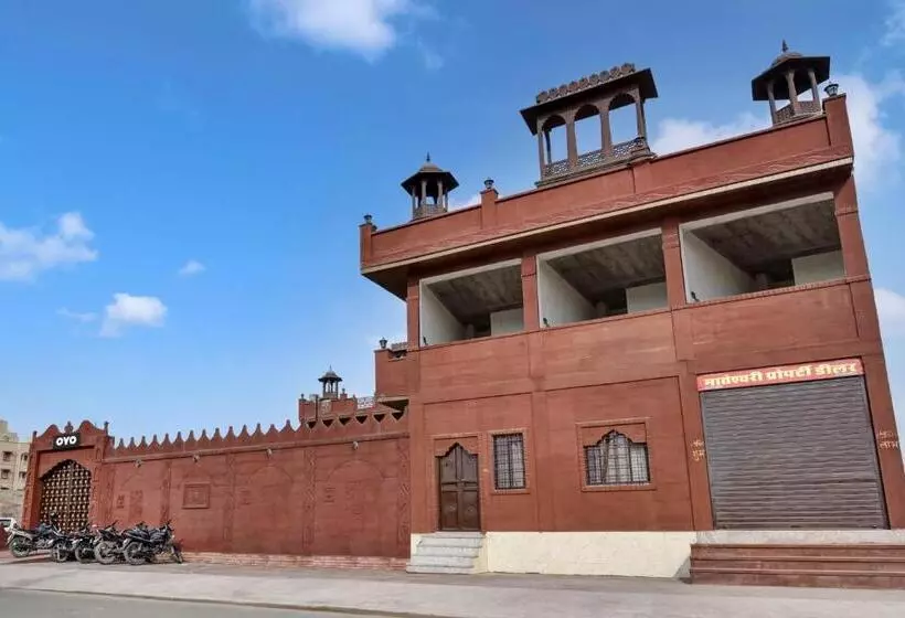 Hotelli Royal Ranbanka Garh