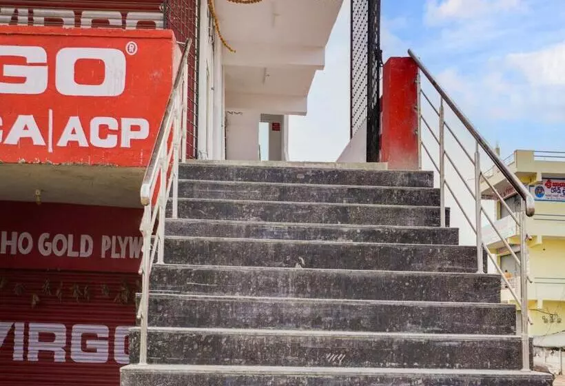 ホテル Oyo Stay Happy