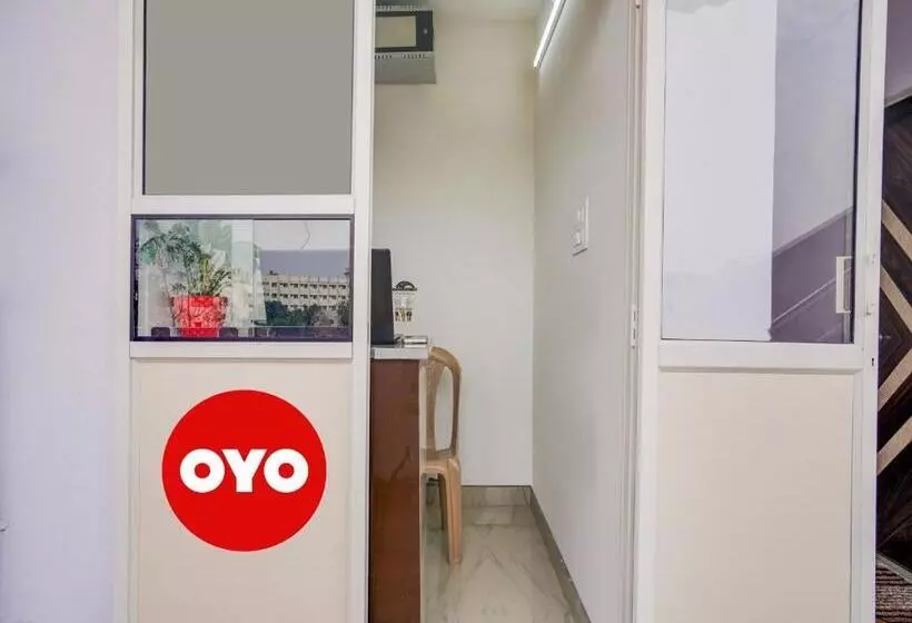 ホテル Oyo Stay Happy