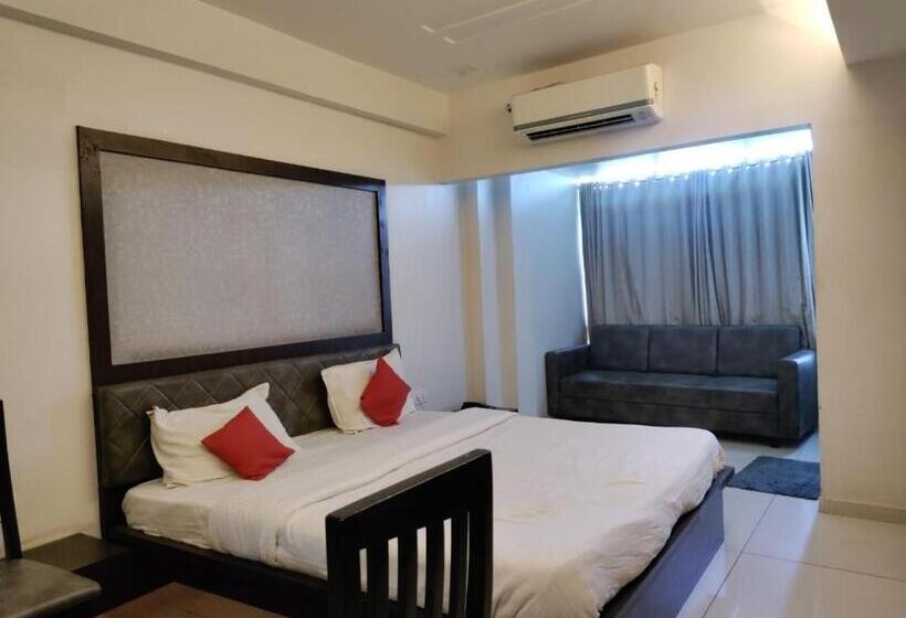 בית מלון כפרי Sagar Inn