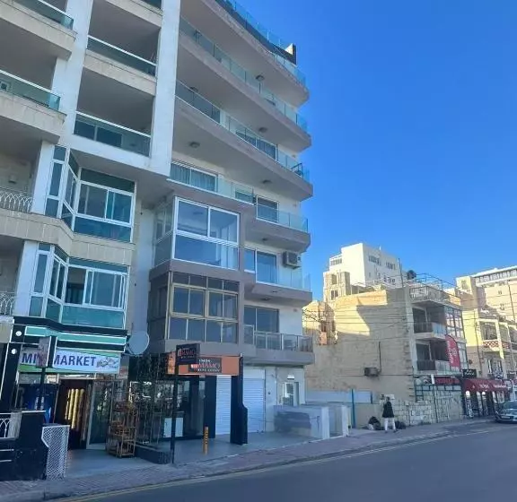 هتل Seafront Penthouse