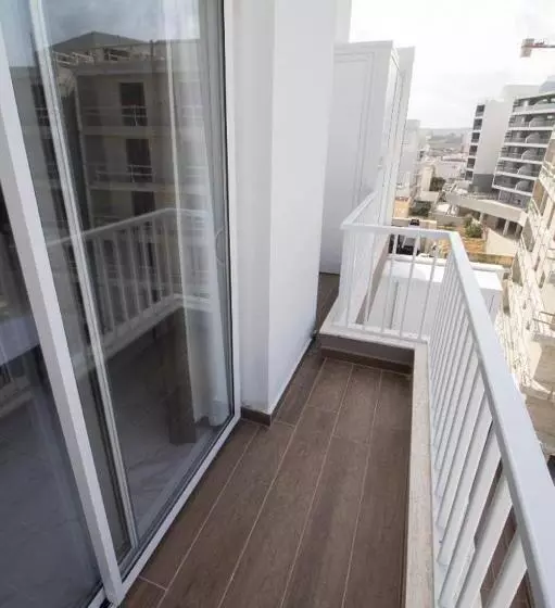 هتل Seafront Penthouse