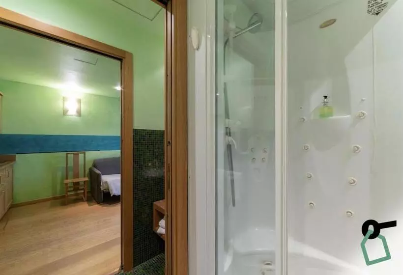 هتل Hotiday Discovery Residence Verona