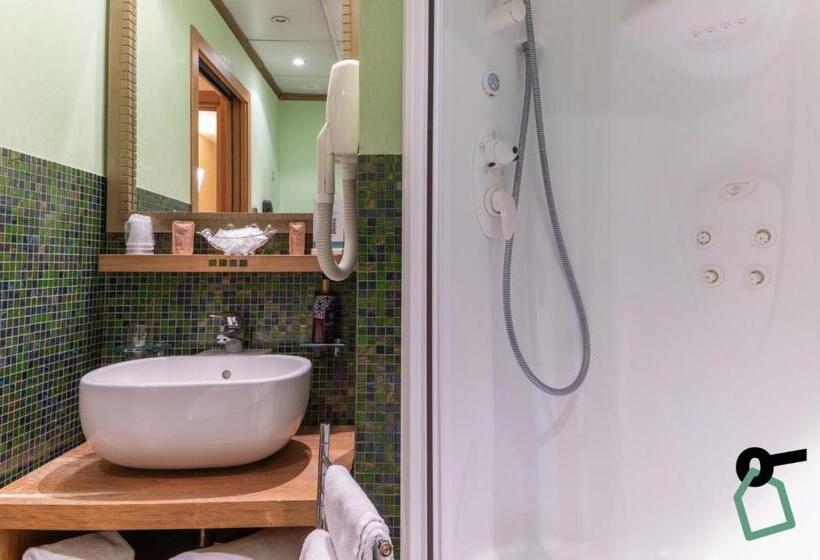 هتل Hotiday Discovery Residence Verona