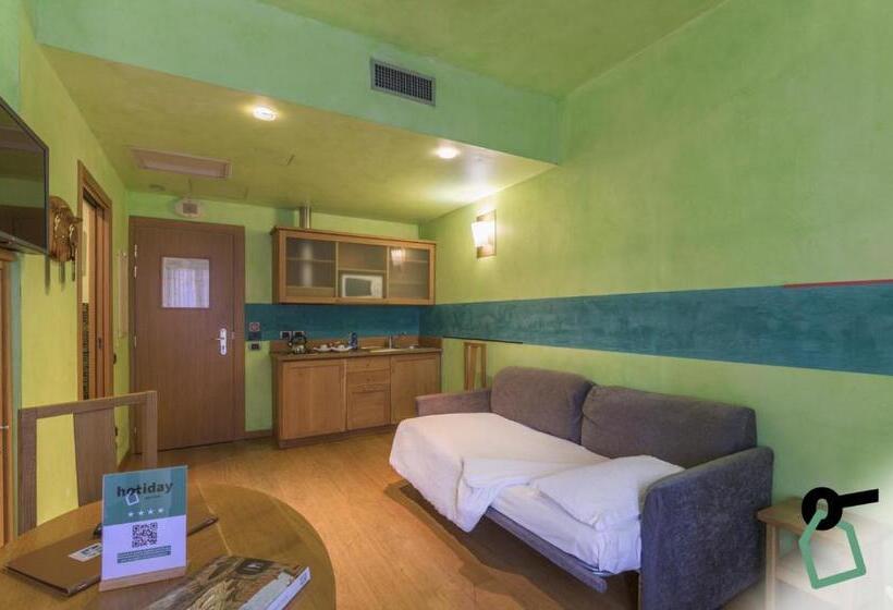 هتل Hotiday Discovery Residence Verona