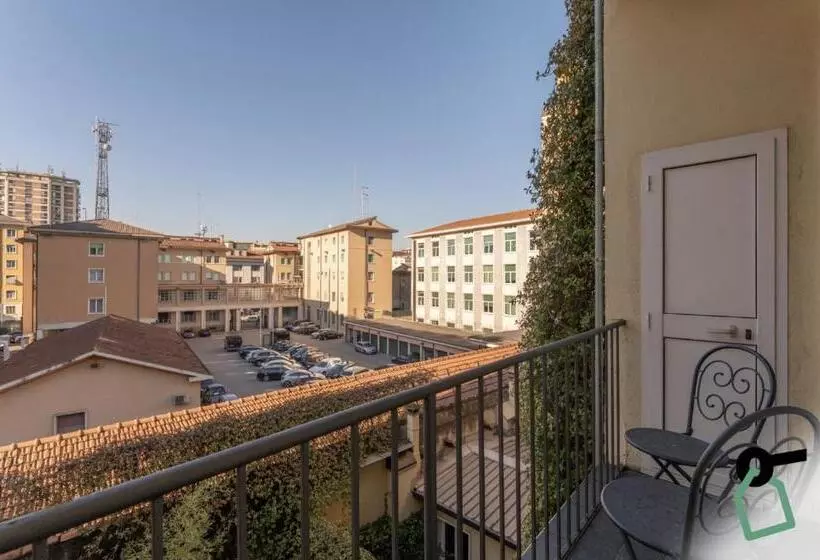 هتل Hotiday Discovery Residence Verona