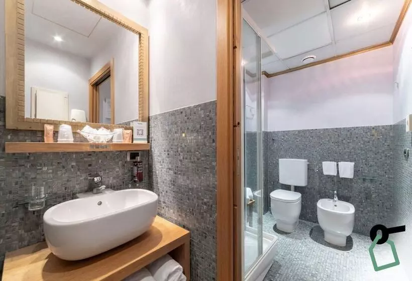 هتل Hotiday Discovery Residence Verona