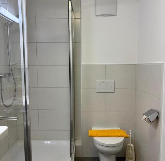 ペンション Gasthaus Kirchenwirt