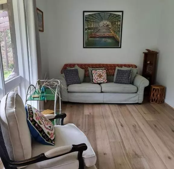 ペンション Retreat In Stirling