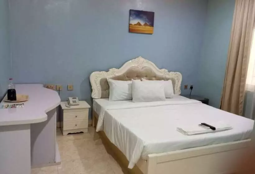 Agoms Hotel Owerri