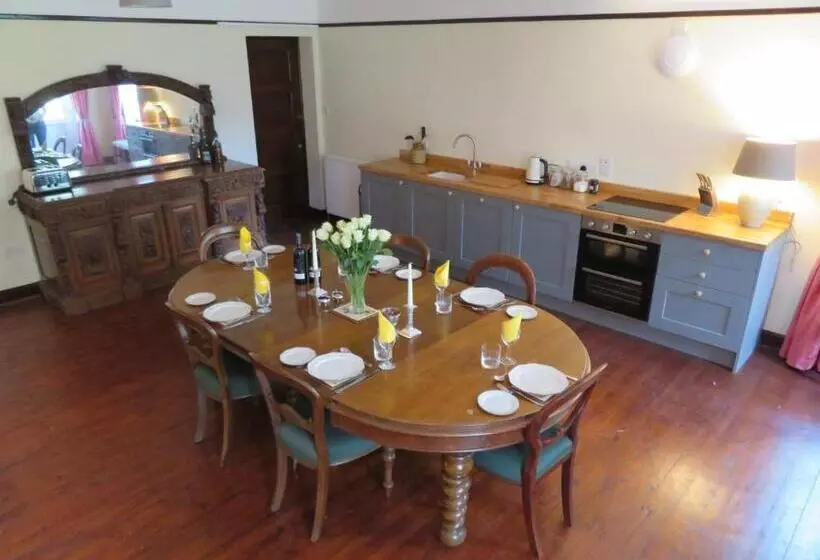 Balvraid Lodge B&b