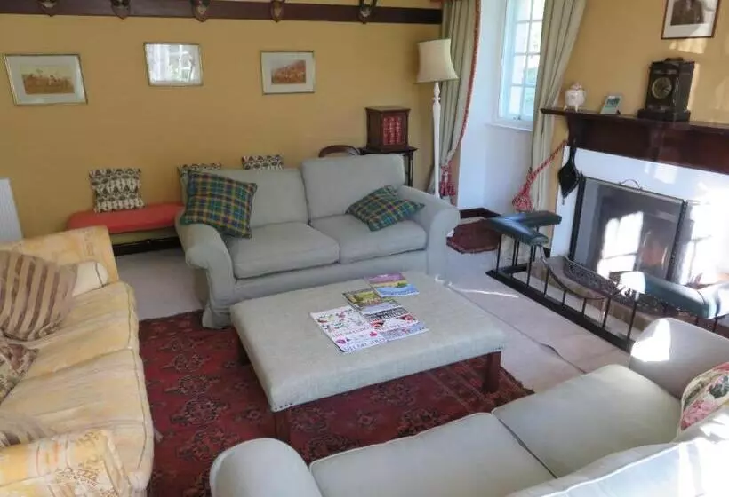 Balvraid Lodge B&b