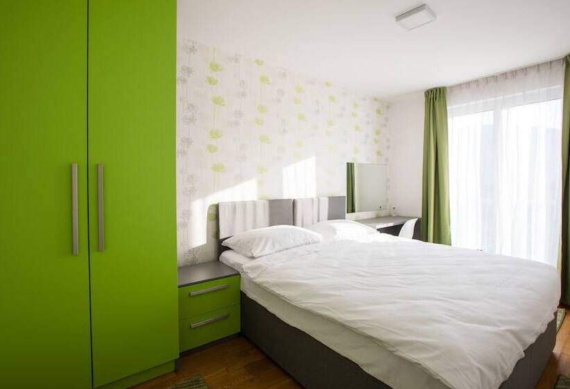 Green Nature Hotel & Apartments