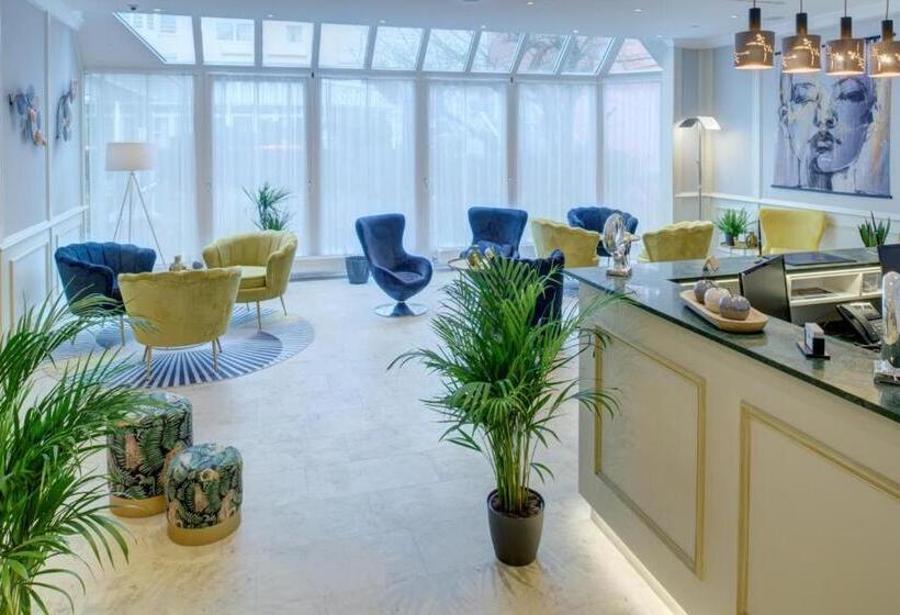 هتل Am Brinkerplatz