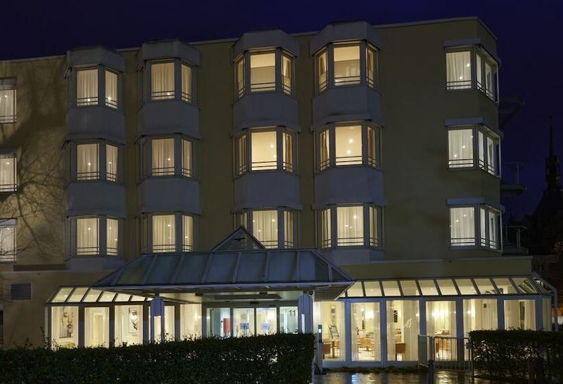 هتل Am Brinkerplatz