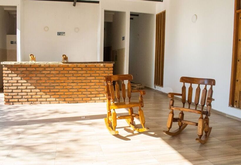 هتل Ayenda Palmas Del Rio