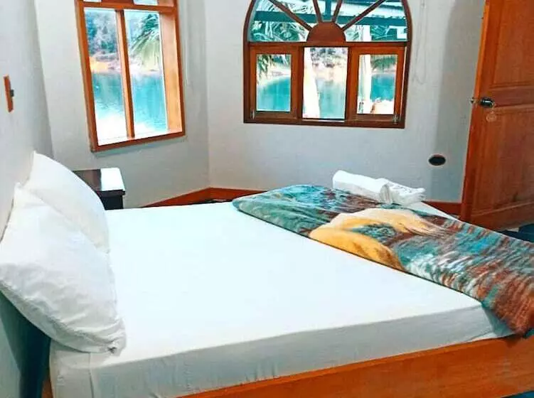 ホテル Casa Linda Guatapé