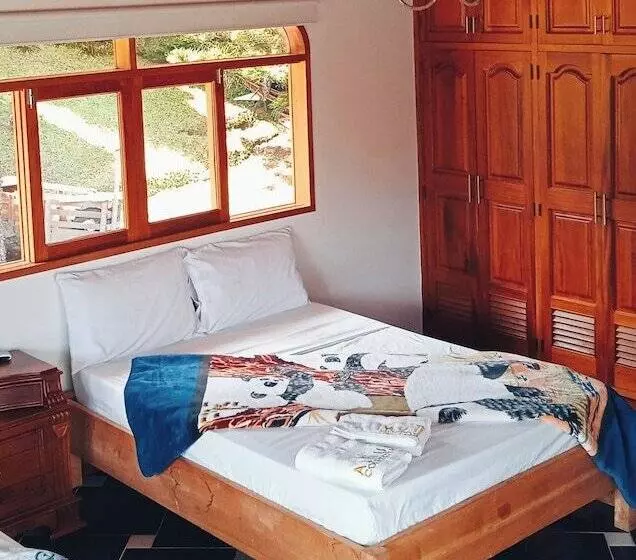 ホテル Casa Linda Guatapé