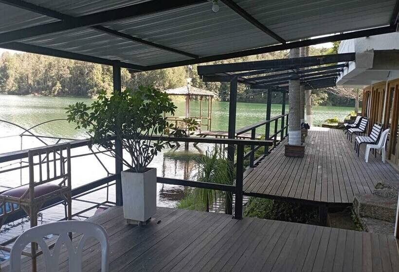 هتل Casa Linda Guatapé