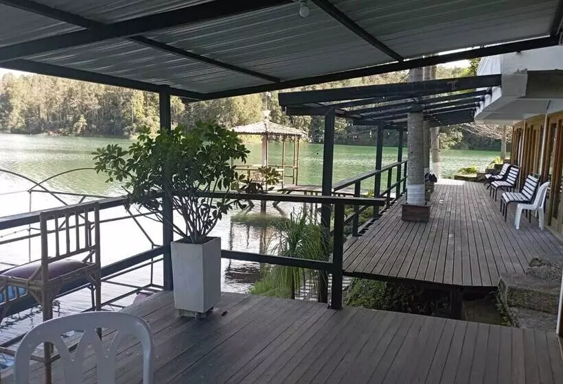 ホテル Casa Linda Guatapé