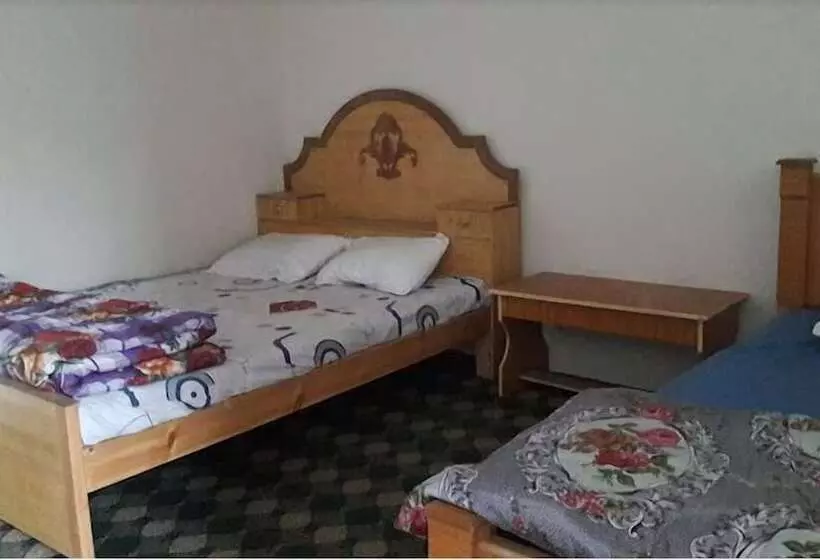 هتل Ganish Inn Hunza