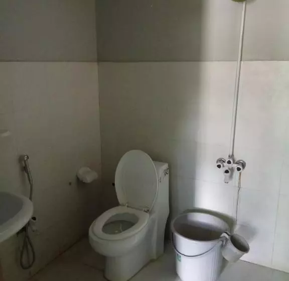 هتل Ganish Inn Hunza